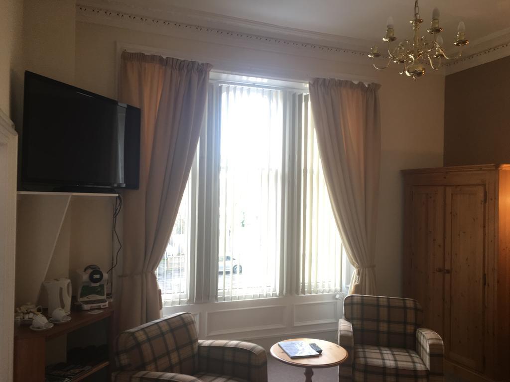 Elm Guest House Hawick Eksteriør bilde